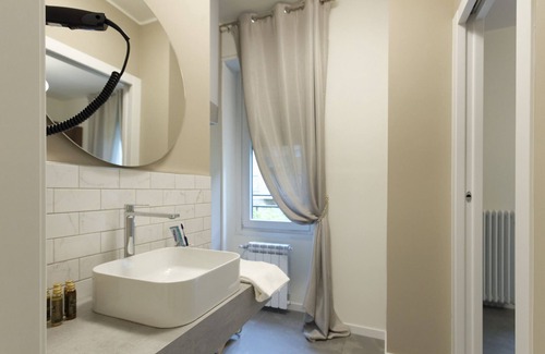 Bullona Apartment | Milk Ribbon