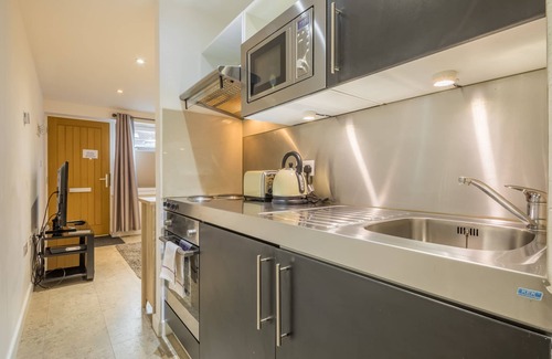 Mill Road Apartment | Mill Apartment