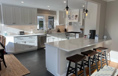 Stowe Area House | Mill Lane: 5 br, fireplace, a/c, game room, hot tub, views!