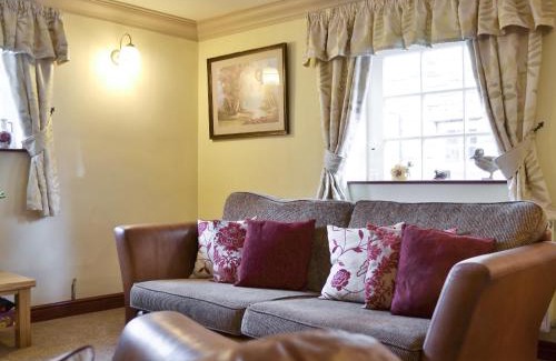 Cromford House | Mill Pond Cottage