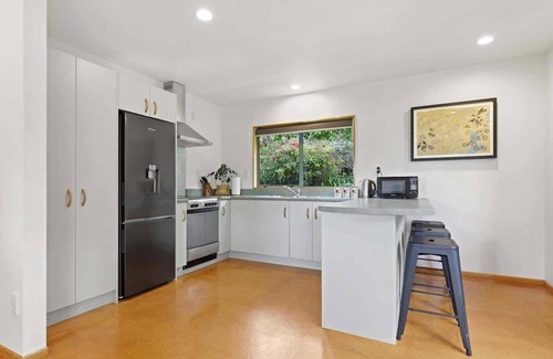 Lake Okareka House | Millar's Hideaway | Super Cute + Great Lake Views