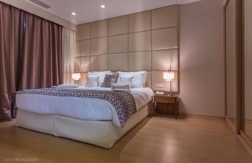 Conakry Hotel | Millenium Suites
