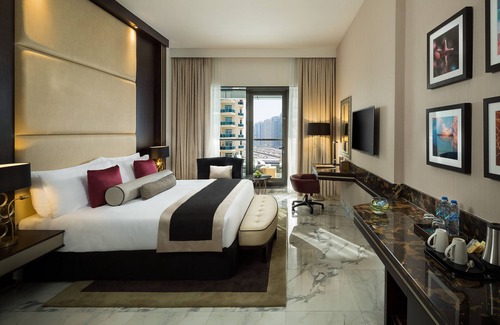 Dubai Marina Hotel | Millennium Place Marina