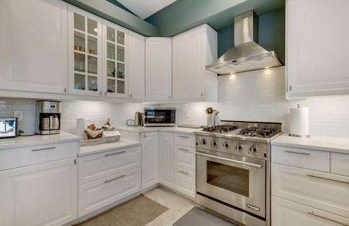Central Park House | Million dollar views, affordable luxury, rooftop deck! Vacation in style!