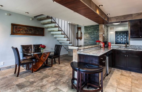 View Park-Windsor Hills House | Million Dollar View