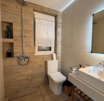 Afytos Apartment | Milos Apartments