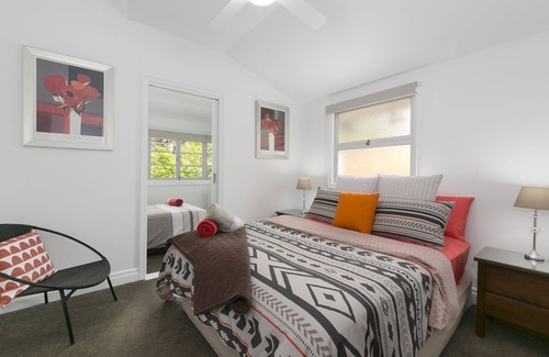 Auchenflower House | Milton Mews Townhouses - Family/Pet Friendly and only 5km from the Brisbane CBD
