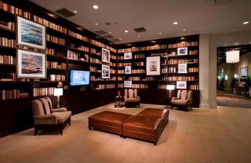 East Town Hotel | Milwaukee Marriott Downtown
