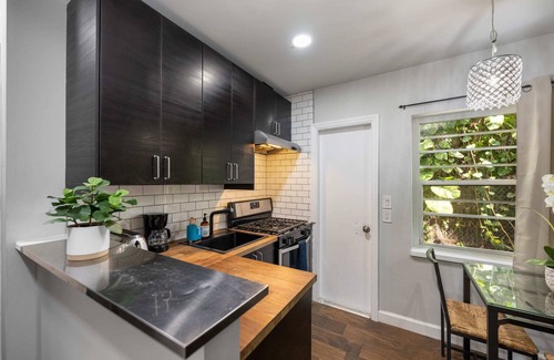 Northeast Miami Apartment | MIMO5-5 | cozy corner of Miami's Modern District