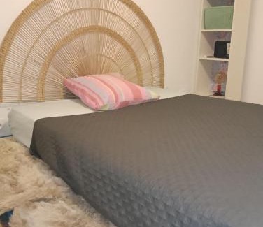 Republique - Les Ponts House | Mina Home
