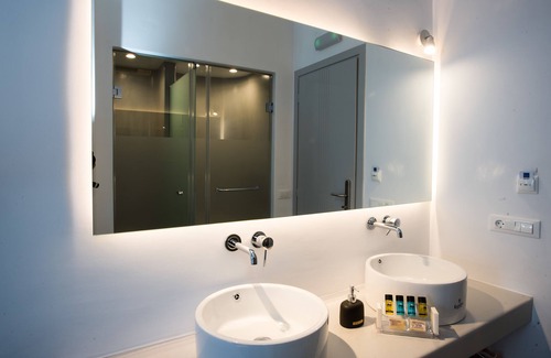 Platis Gialos Apartment | Mina Studios