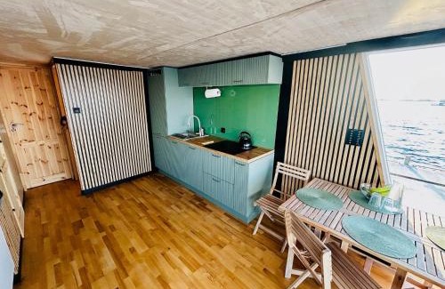 Puck House | Mindset Houseboat - nocleg i apartament na morzu
