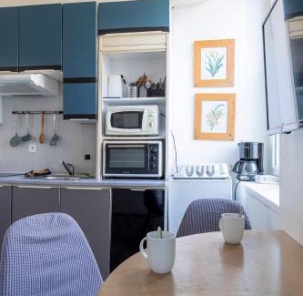 Longeville-les-Metz Apartment | Mini Mosaïque Parking Un Séjour à Part