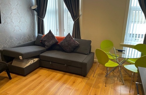 St George's Quarter Apartment | Mini PartyPadsLiverpool for your best Hen and Stag party