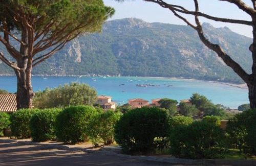 Santa Giulia Villa | Mini Villa Santa