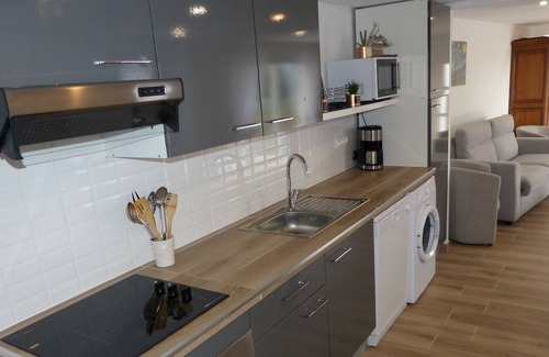 Vetricella House | Mini villa T2 air-conditioned, sea view, cozy & modern