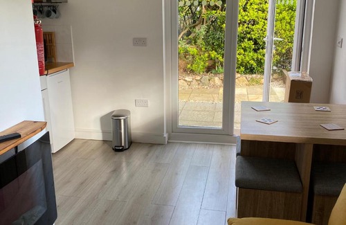 Redruth House | Minimoore Lodge. Perfect for walkers, cyclists and surfers.
