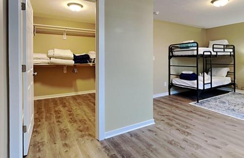 Indianapolis House | Mins to Downtown & Raceway Rookwood Retreat 1