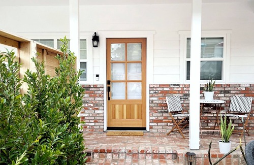 Encinitas Cottage | MINT COTTAGE WALK TO MOONLIGHT BEACH