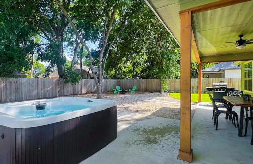 New Braunfels House | Mint Julep