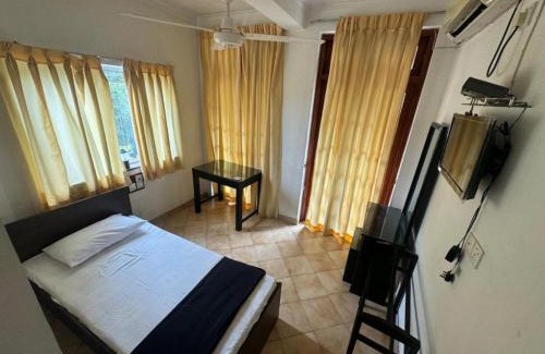 Kandy Hotel | Minthula Hotel & Restaurant