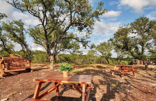 Dripping Springs Cottage | Minutes away from numerous wine tasting rooms & distilleries