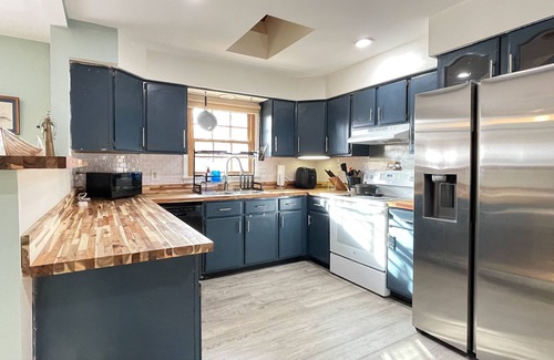 Staunton House | Minutes from Downtown Staunton, a home for the whole family! Pet-friendly!