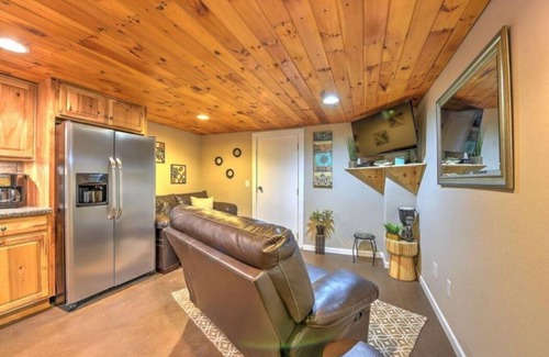 Bluff City House | Minutes to Johnson City, Kingsport, Bristol, Elizabethton