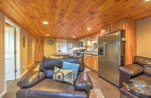 Bluff City House | Minutes to Johnson City, Kingsport, Bristol, Elizabethton