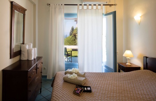 Lefkada House | Mira Resort