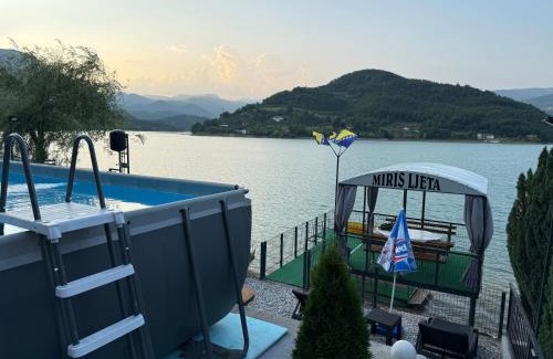 Herzegovina-Neretva Canton House | 'Miris Ljeta' Cozy Lakefront Holiday Home