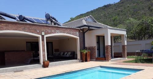 Mookgopong House | Missie Villa 165 on Rooibok Euphoria Golf