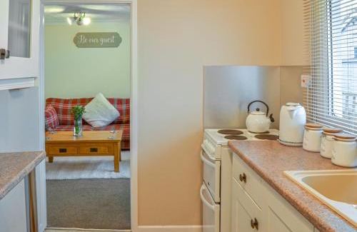 Horning House | Mistlethrush