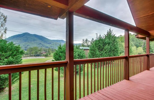 Wears Valley House | Misty Meadows Cabin