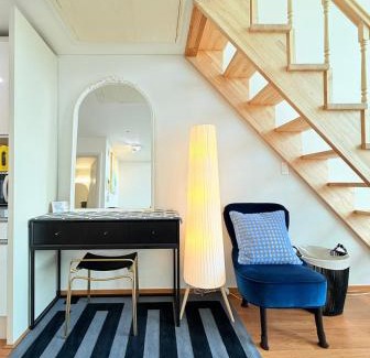Mapo Apartment | Miumi Duplex House Hong Dae