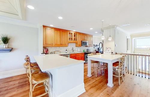 Sea Pines Apartment | Mizzenmast Court 5