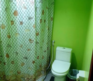 Moalboal House | MJ's Residences Garden Hotel