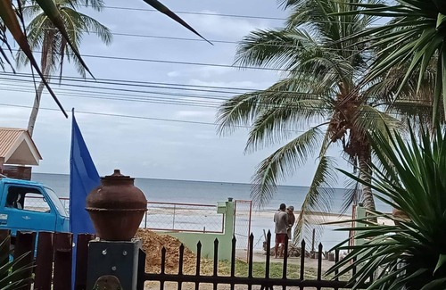 Larena Apartment | MLB BEACHFRONT APARTMENT