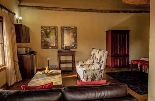 Mookgopong House | Mmakuba Private Game Lodge, Two Bedroom Villa 2