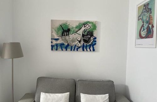 Bailen-Miraflores Apartment | MN Homes Fonseca B