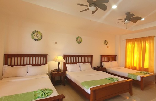 Moalboal House | Moalboal Tropics