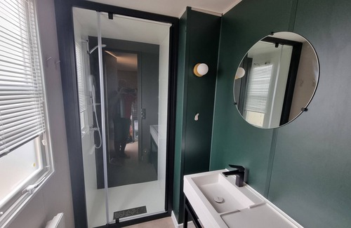 Sete RV Rental | Mobile Home "Camping Castellas" with Shared Heated Pool, Shared Tennis Court & Private Terrace