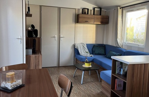 Ivry-la-Bataille House | Mobile home on the banks of the Eure.