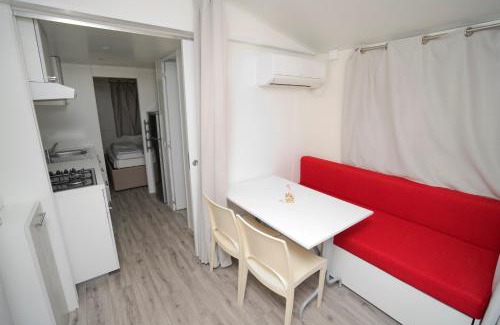 Cres Resort | Mobile Homes Camping Kovačine