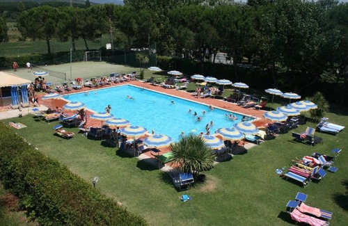 Badiaccia House | Mobile Home at Lake Trasimeno with Pool