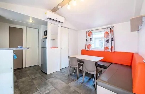 Saliers House | Mobilheim A/C