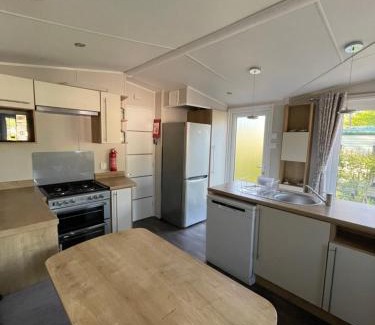 Pont-Aven Other | Mobilhome 6 pers - terrasse & linge - Domaine de Kerlann