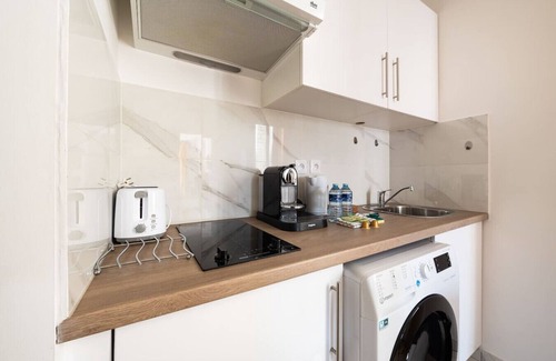 Neuilly-sur-Seine Apartment | Mobility lease l Equipped & Paris 10mins away