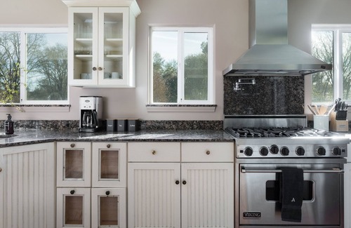 Graton House | Mockingjay by AvantStay | Peaceful Ranch Home w/ Spa & Pool
