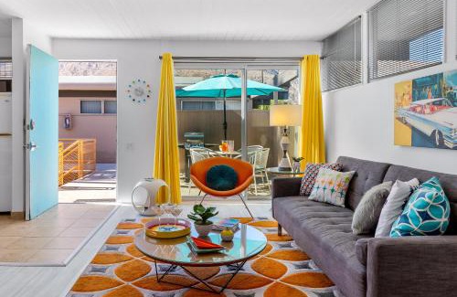 Twin Palms Apartment | MOD at Ocotillo Lodge by ACME House Company